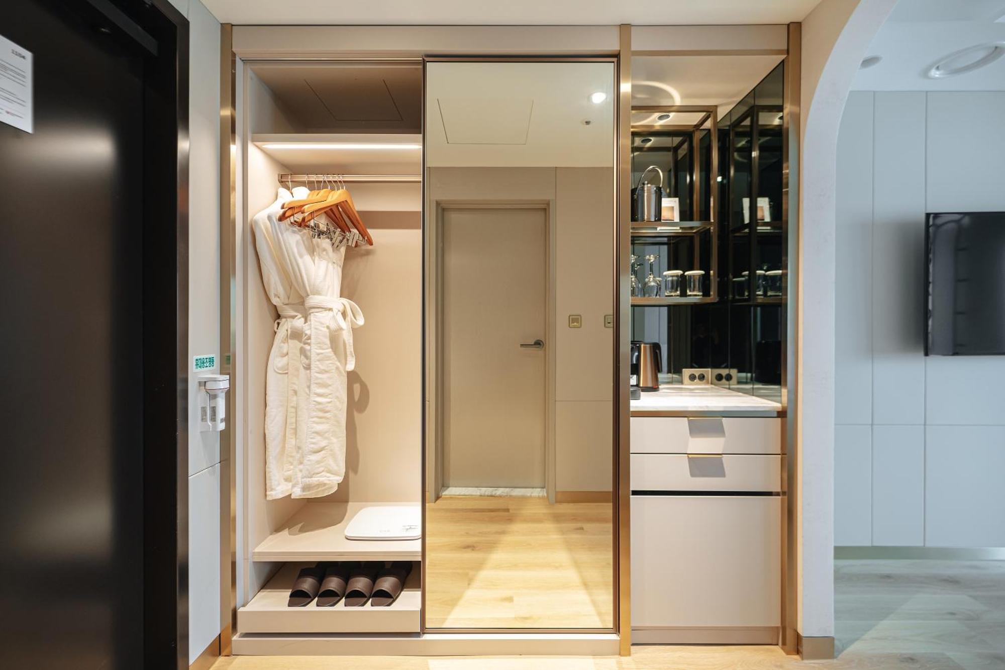 Eliena Hotel Seoul Gangnam Exterior photo